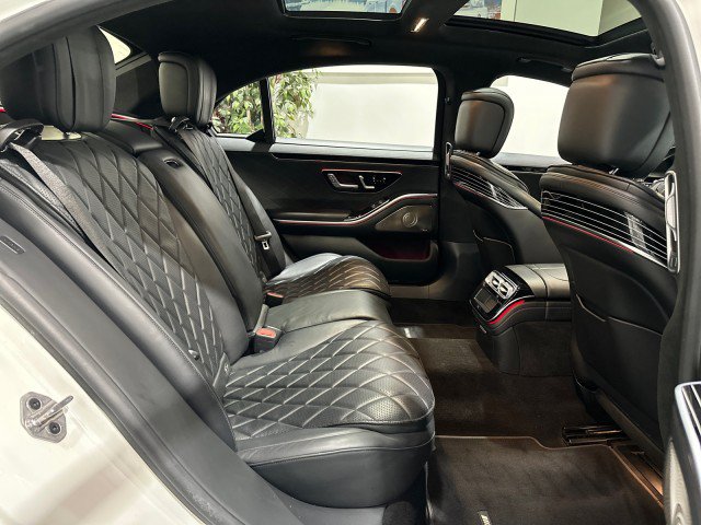 Used 2021 Mercedes-Benz S 580 4MATIC Sedan w/ AMG Line image 47