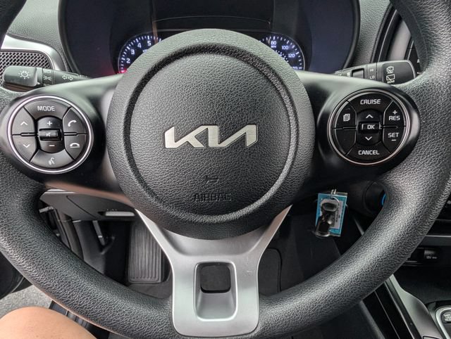 Used 2022 Kia Soul LX w/ Paint Protection Package FWD image 19