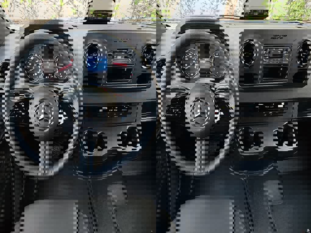 New 2026 Mercedes-Benz Sprinter 2500 image 13