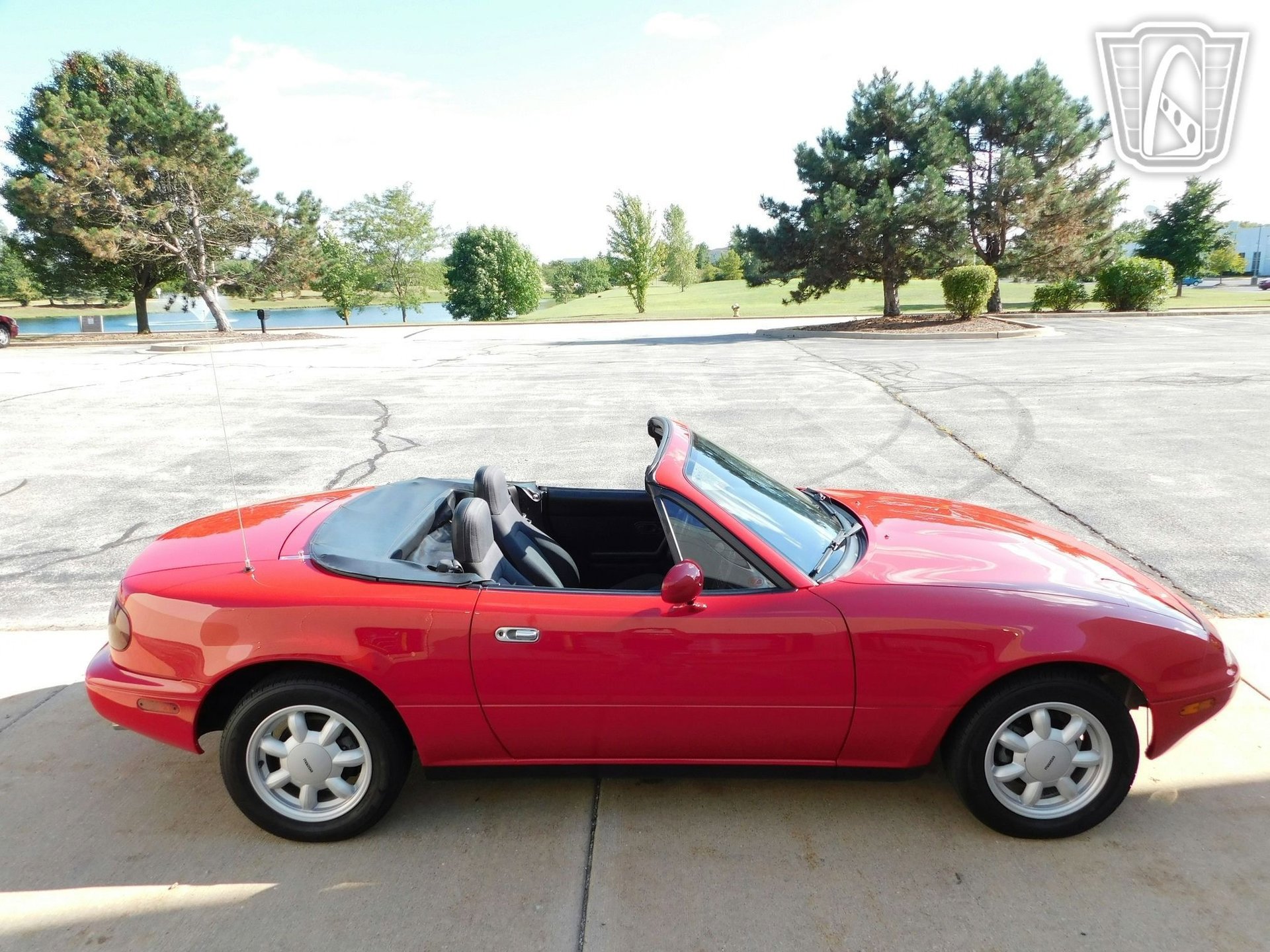 Used 1990 MAZDA MX-5 Miata image 7