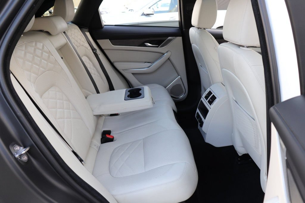 Used 2021 Jaguar F-PACE S AWD/4WD image 28
