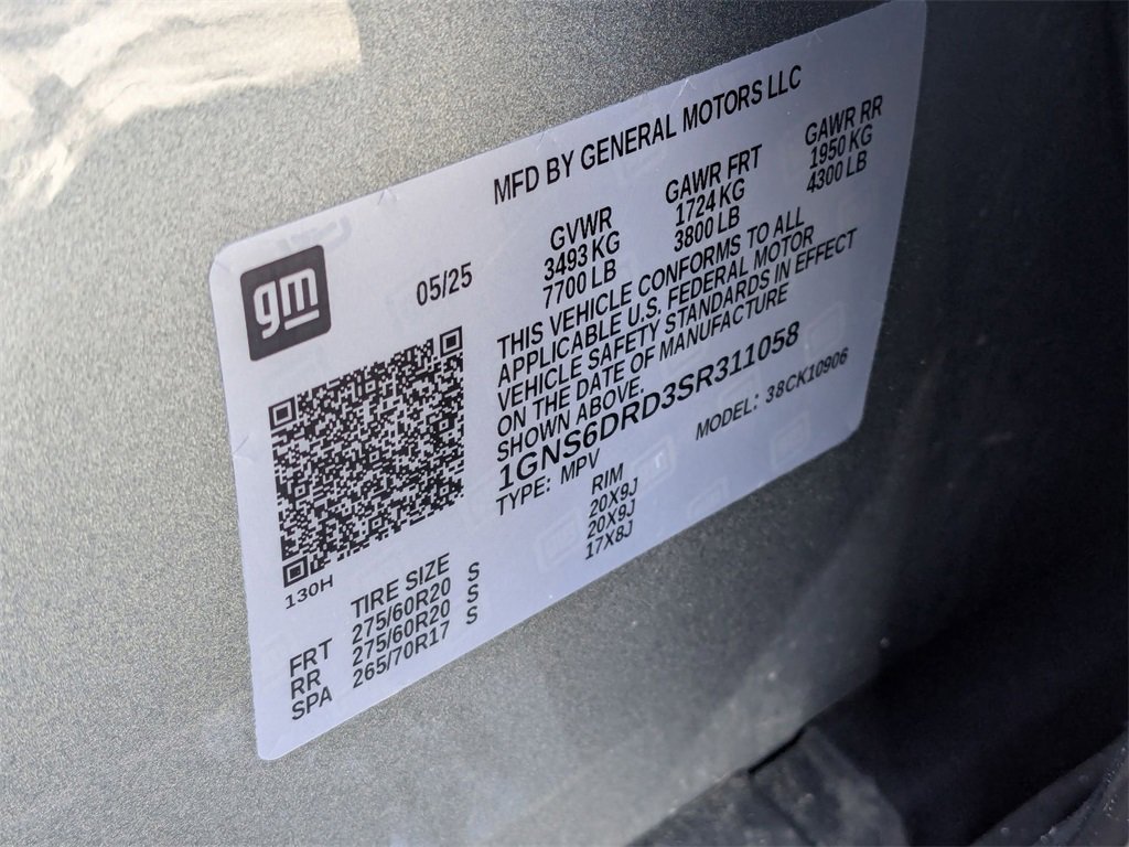 Used 2025 Chevrolet Suburban Z71 image 43