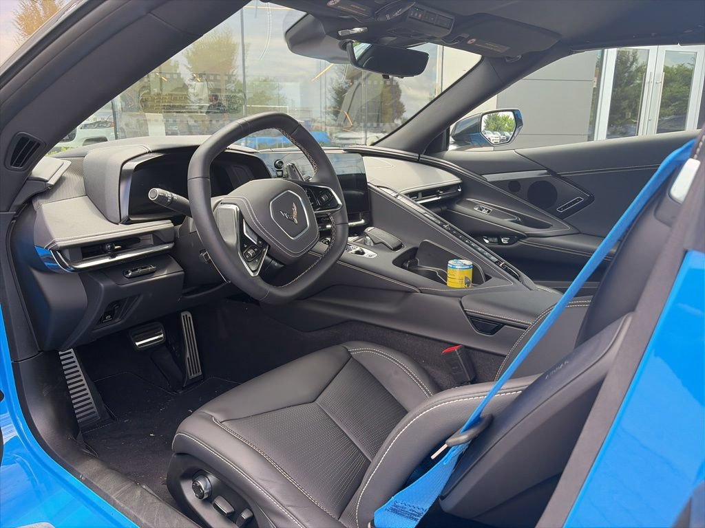 Used 2025 Chevrolet Corvette Stingray Preferred Conv w/ Stealth Interior Trim Package RWD image 14