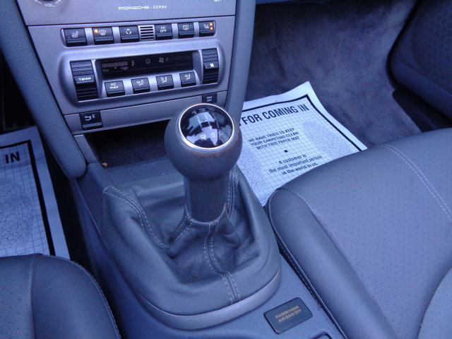 Used 2008 Porsche Boxster RWD image 16