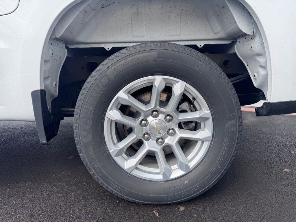 Used 2023 Chevrolet Silverado 1500 LT image 31