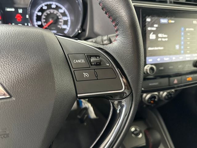 Used 2024 Mitsubishi Outlander Sport LE image 16