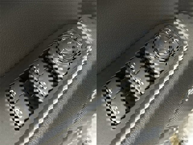 New 2025 GMC Sierra 1500 Elevation image 23