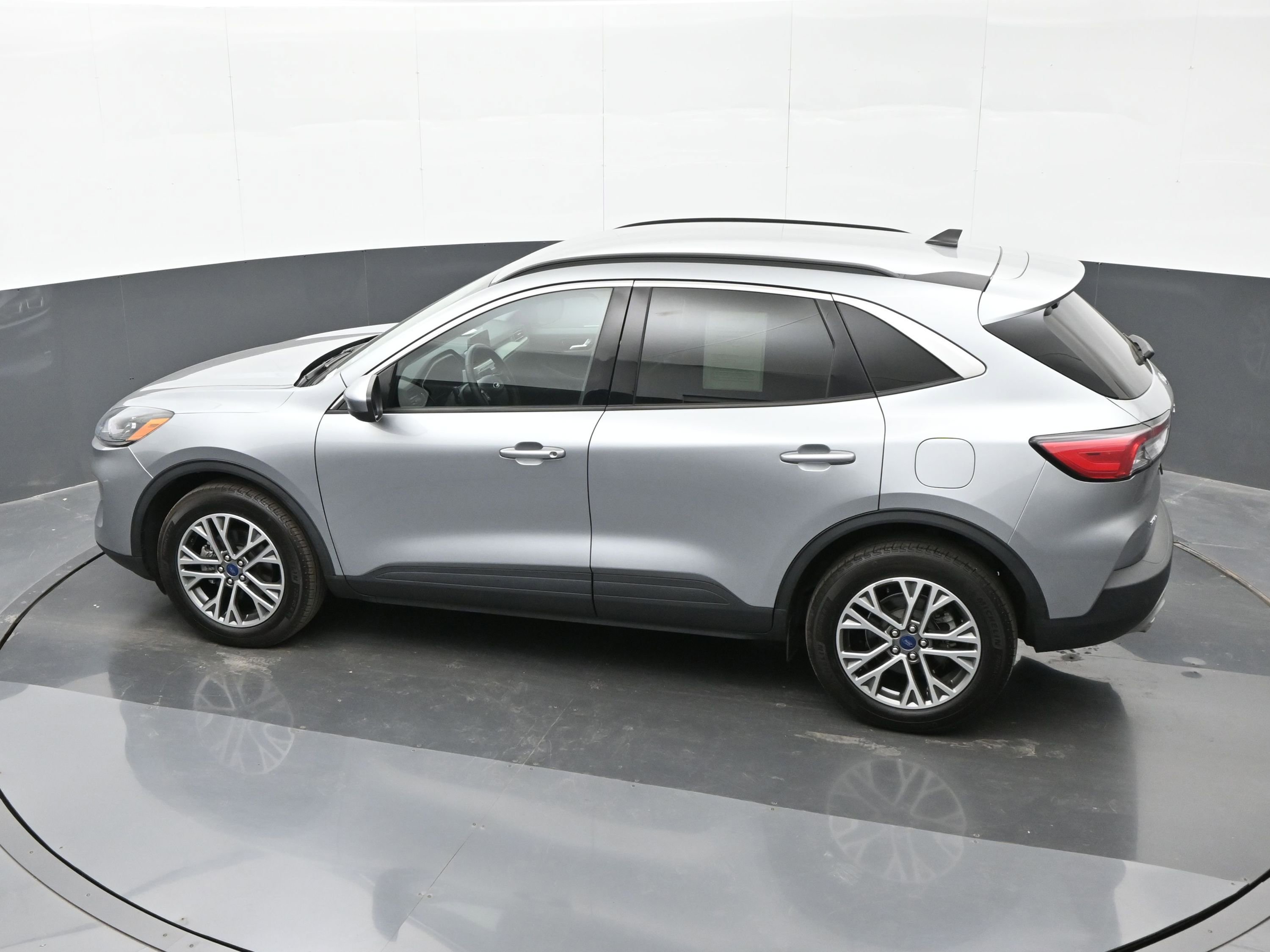 Used 2022 Ford Escape SEL image 33