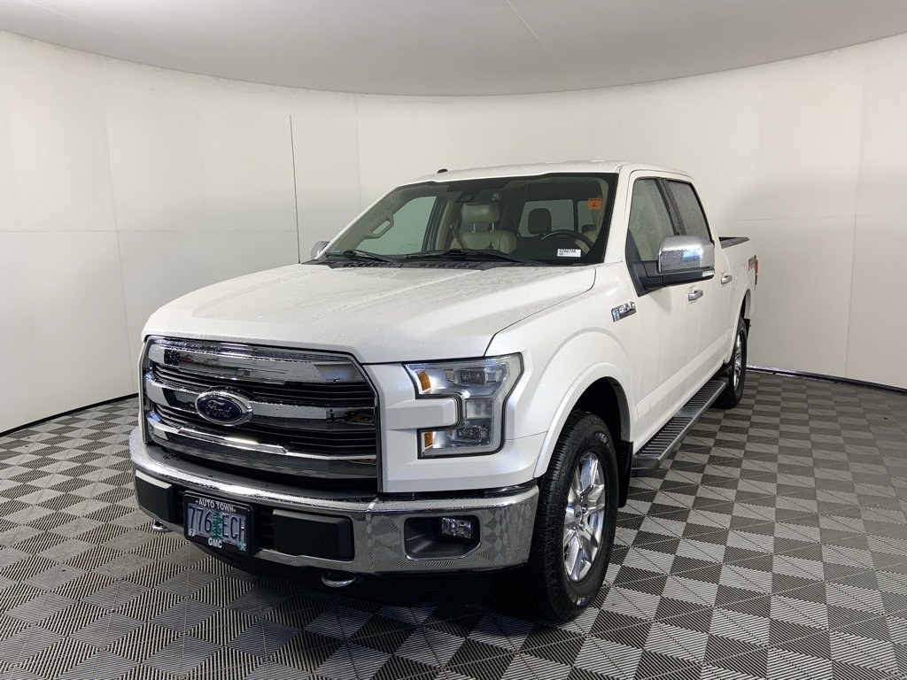Used 2015 Ford F150 Lariat w/ Equipment Group 502A Luxury image 5
