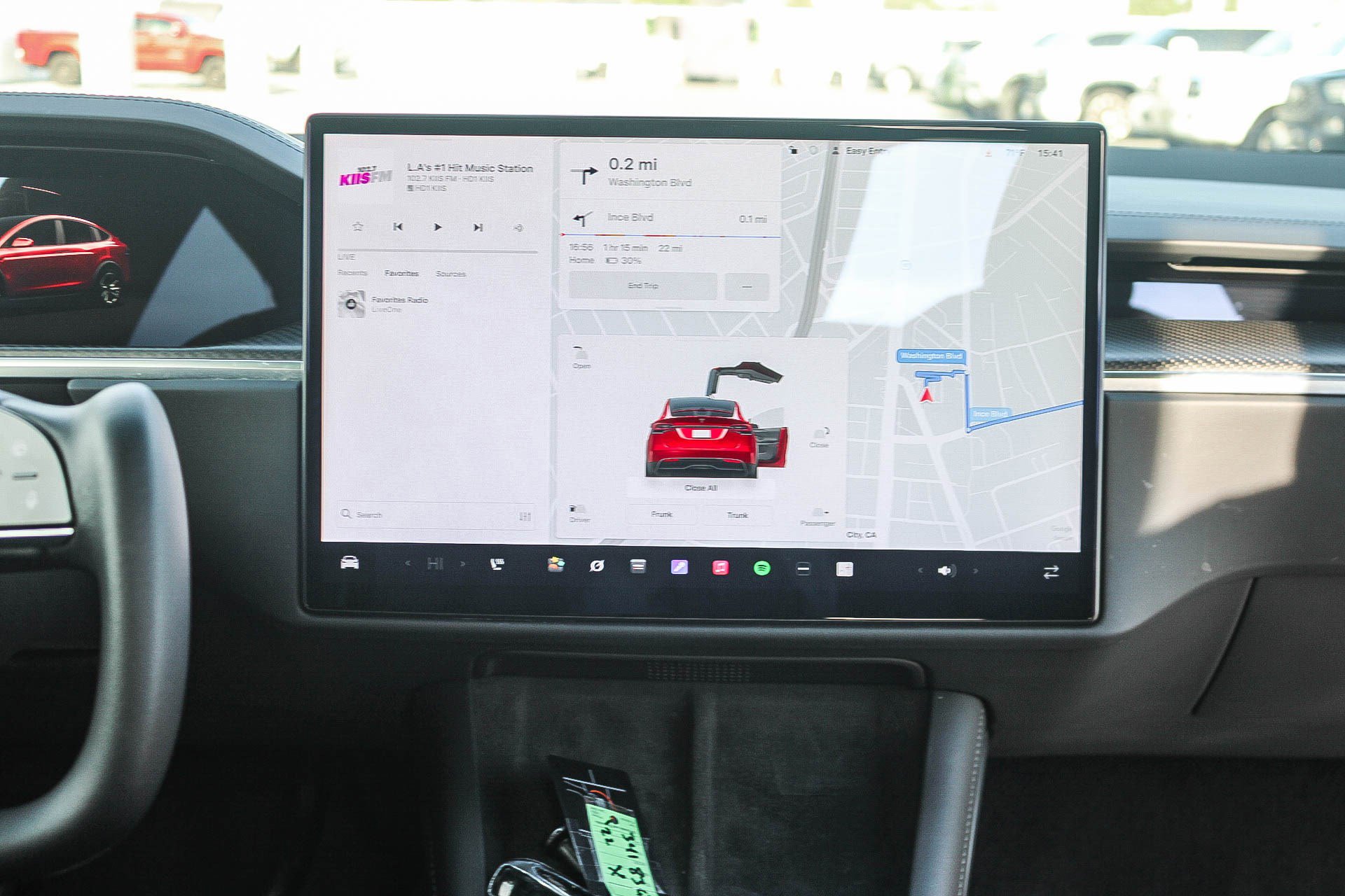 Used 2022 Tesla Model X Plaid image 14