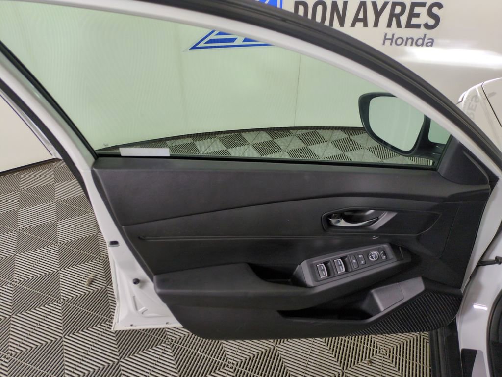 Certified 2023 Honda Accord LX image 14