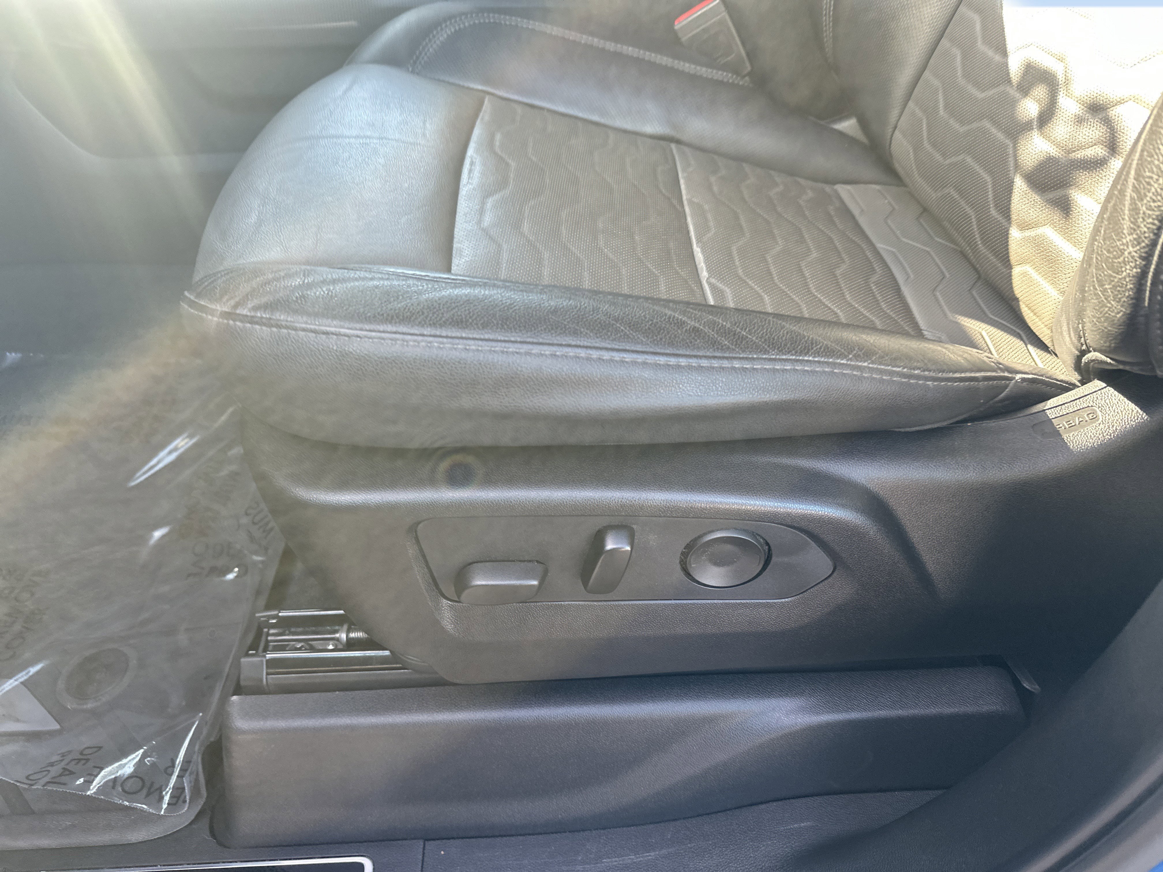 Certified 2022 Chevrolet Silverado 1500 ZR2 image 11