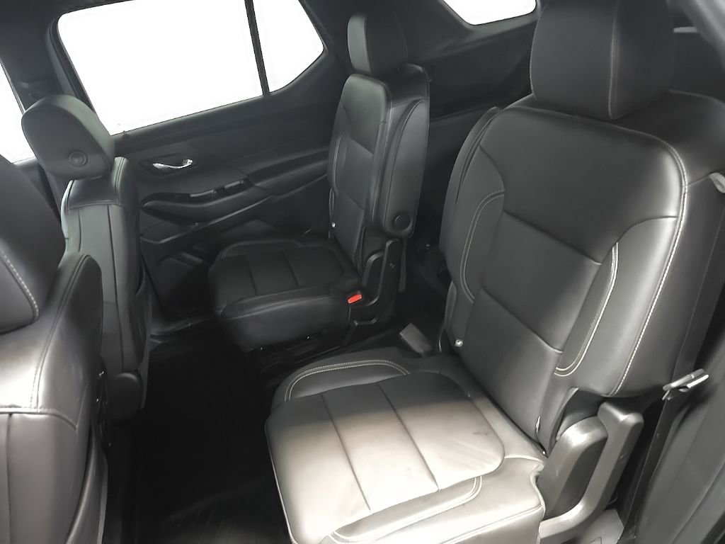 Used 2023 Chevrolet Traverse LT w/ LT Premium Package AWD/4WD image 32