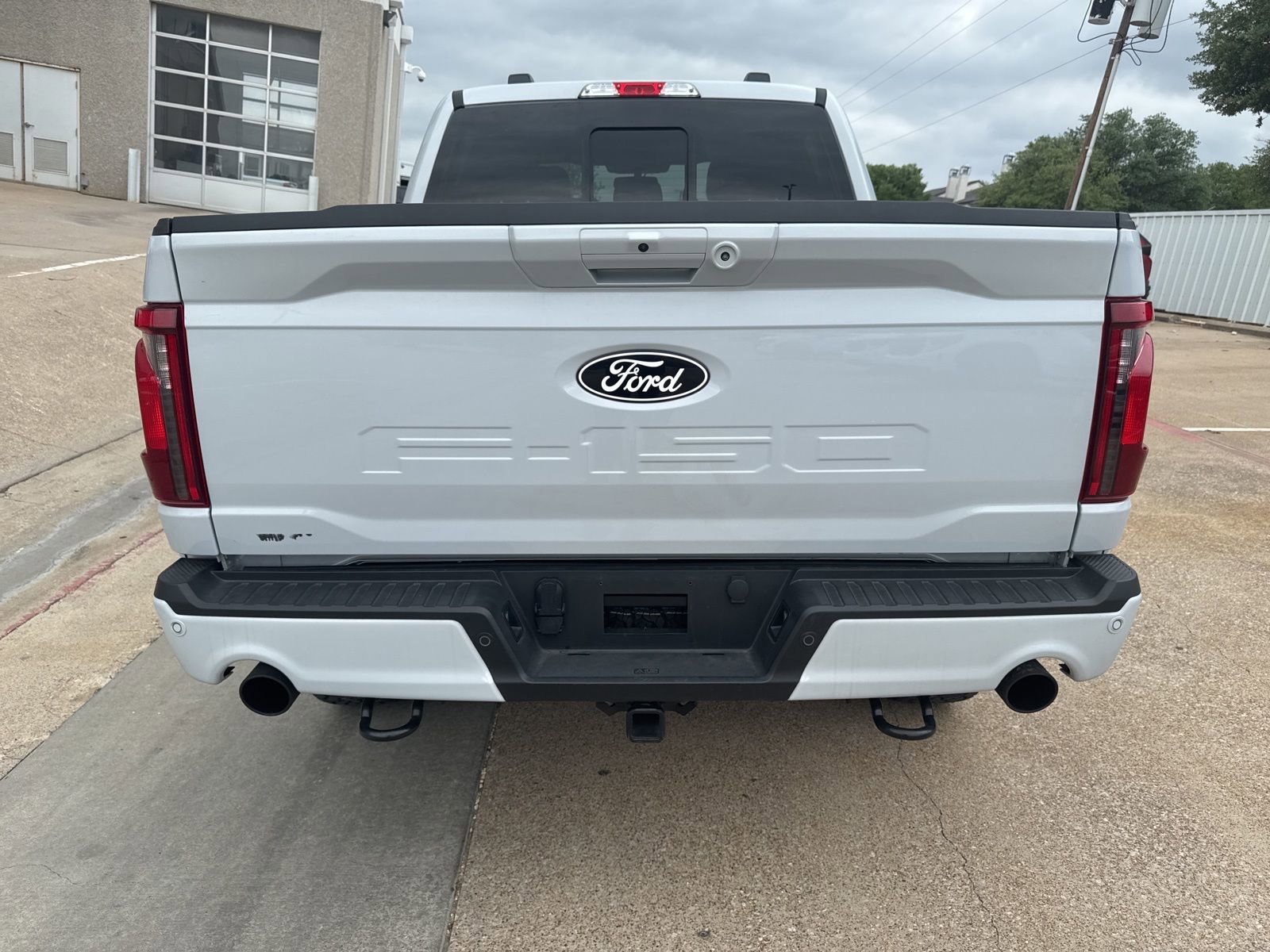 Used 2025 Ford F150 Tremor w/ Tow/Haul Package image 4