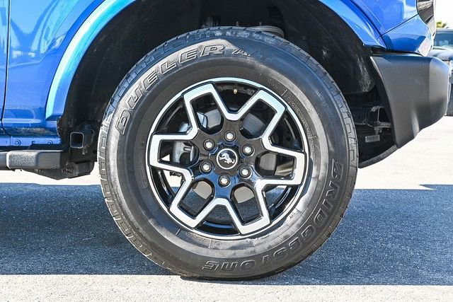 Used 2024 Ford Bronco Outer Banks image 12
