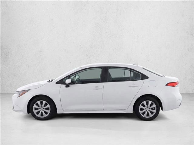Used 2023 Toyota Corolla LE FWD image 4