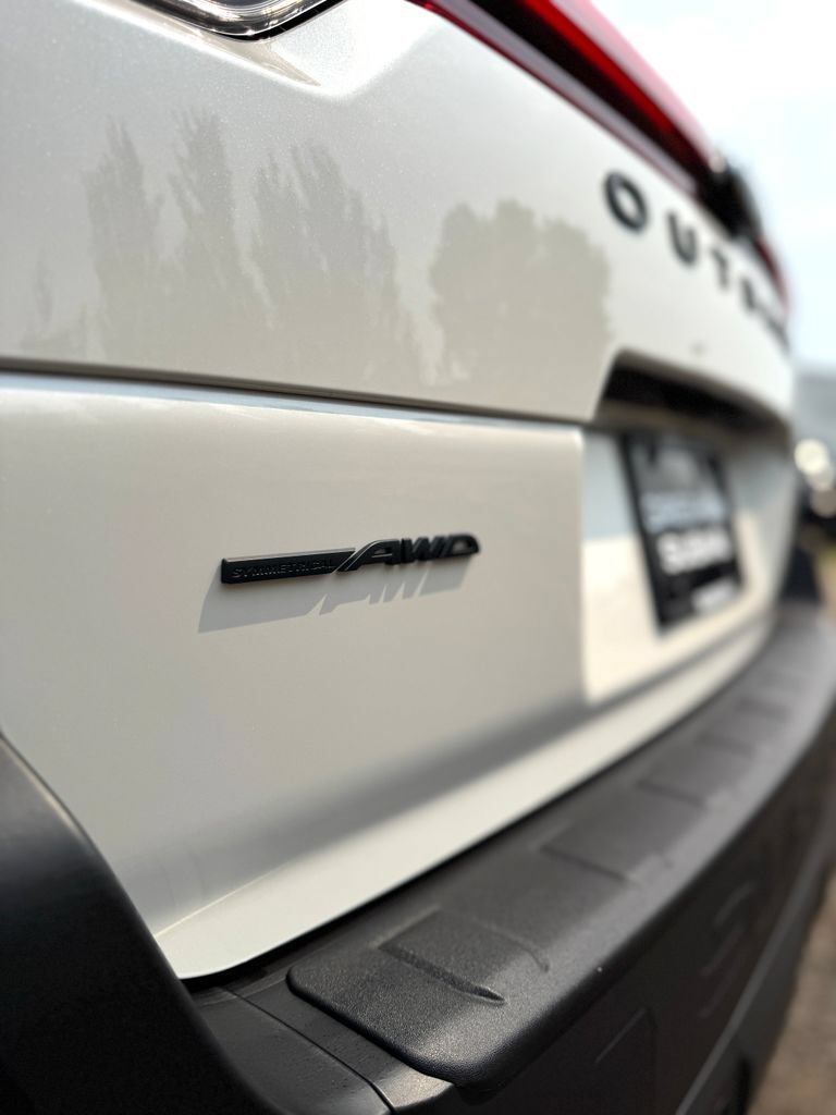 New 2026 Subaru Outback Touring AWD/4WD image 15