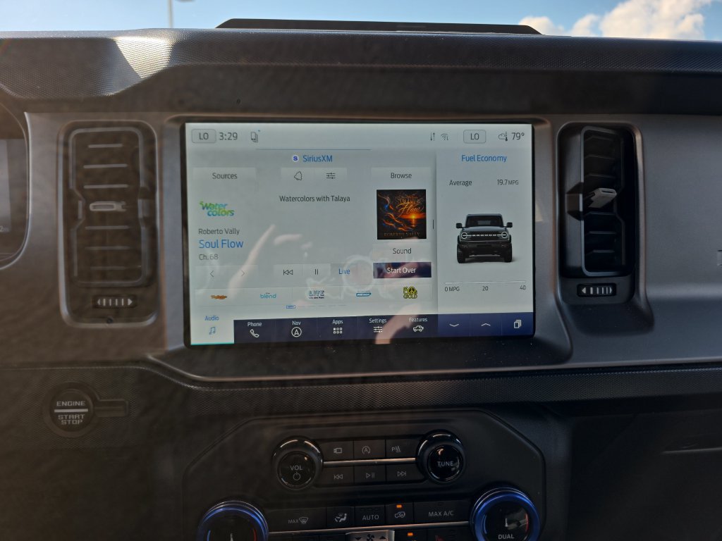 Used 2022 Ford Bronco Outer Banks AWD/4WD image 31