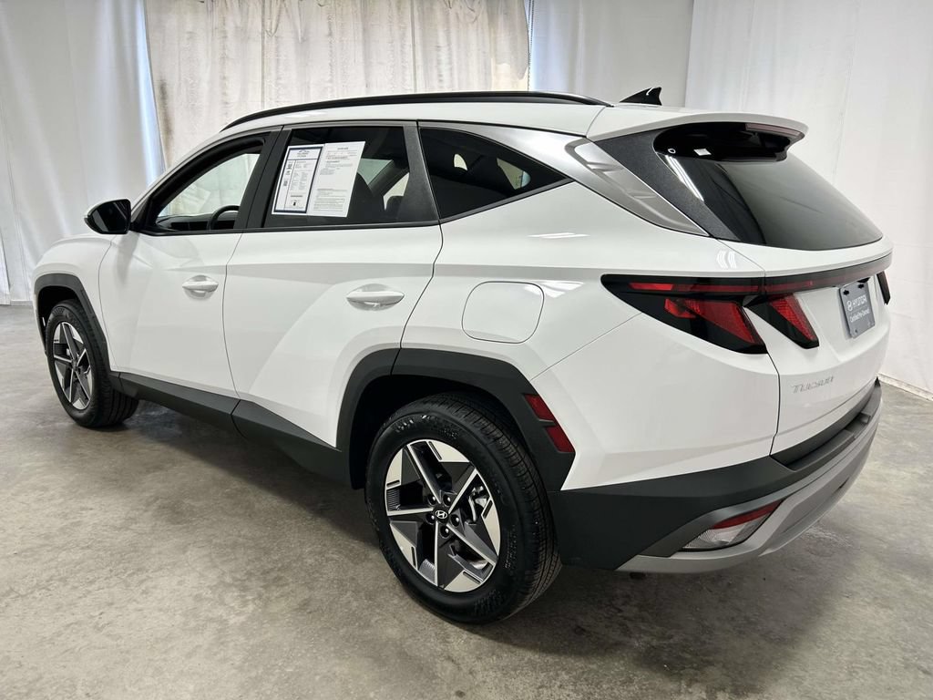 Certified 2025 Hyundai Tucson SEL AWD/4WD image 6