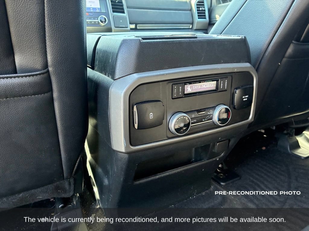 Used 2020 Ford Expedition Max XLT w/ Equipment Group 202A RWD image 21