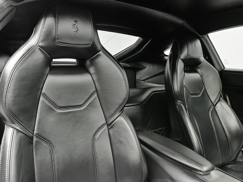 Certified 2014 Ferrari F12 Berlinetta image 15