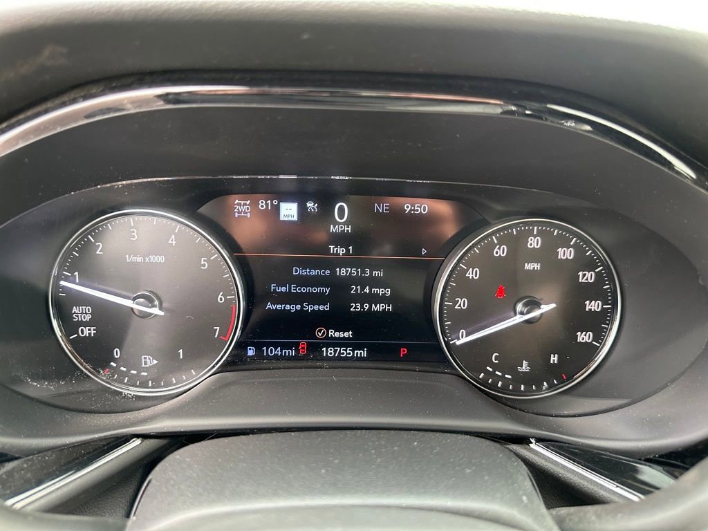 Used 2023 Buick Envision Avenir AWD/4WD image 15