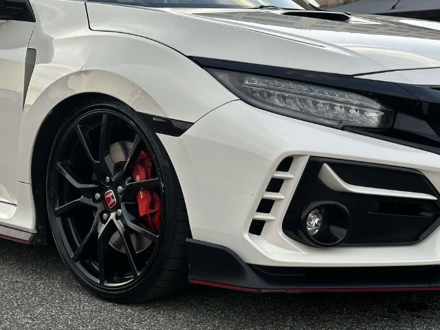 Used 2021 Honda Civic Type R image 14