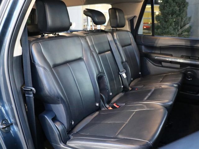 Used 2023 Ford Expedition Max XLT image 13