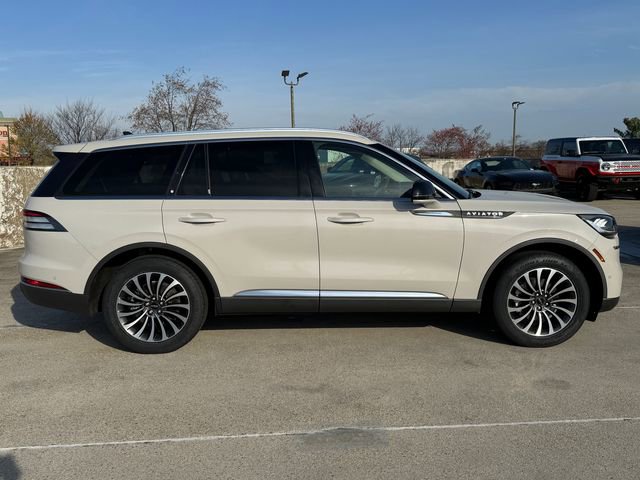 Used 2022 Lincoln Aviator Reserve w/ Equipment Group 201A image 7