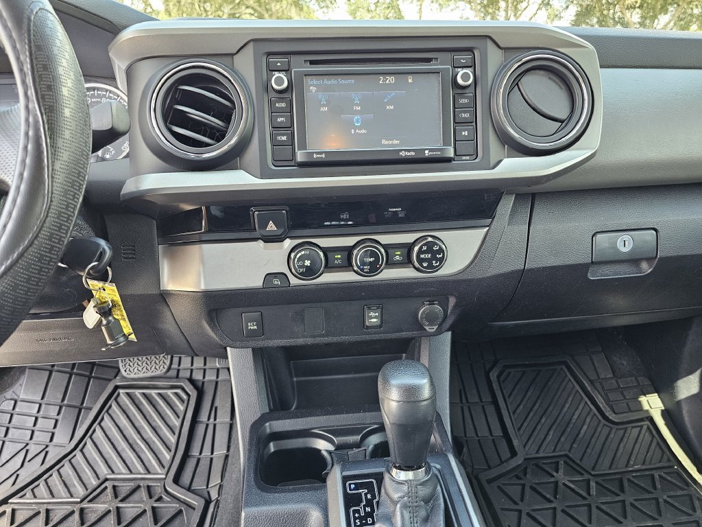 Used 2017 Toyota Tacoma SR5 w/ Tow Package RWD image 16