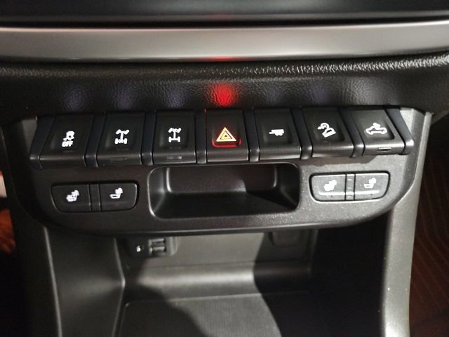 Used 2019 Chevrolet Colorado ZR2 w/ LPO, Premium Interior Package image 24