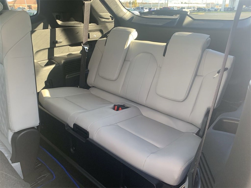 Used 2024 Mitsubishi Outlander SEL image 24