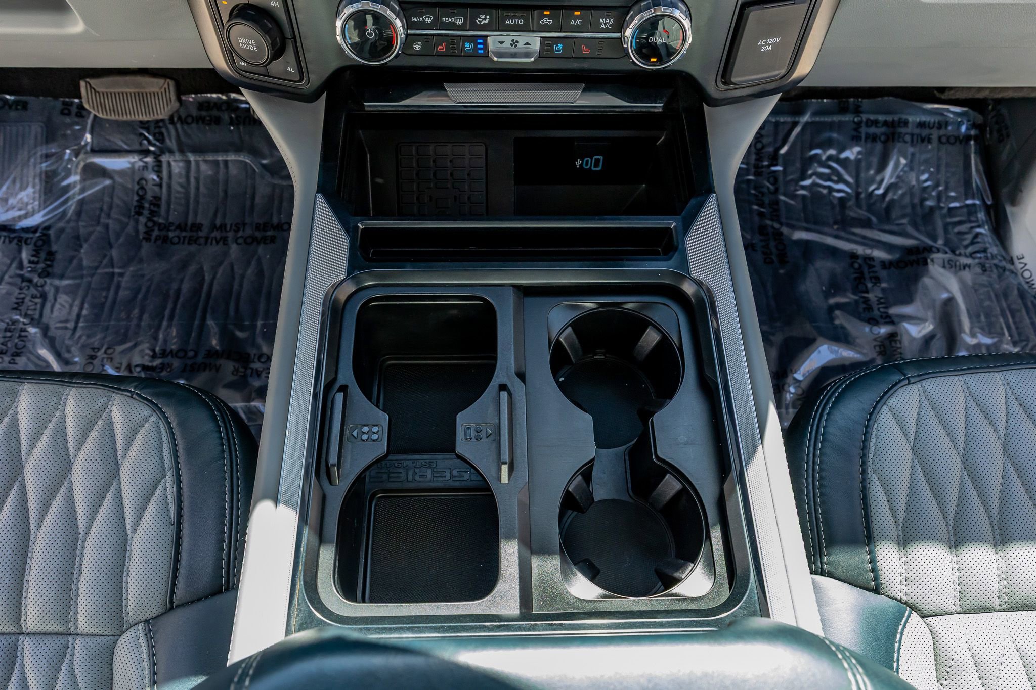 Used 2024 Ford F250 Limited w/ FX4 Off-Road Package image 29