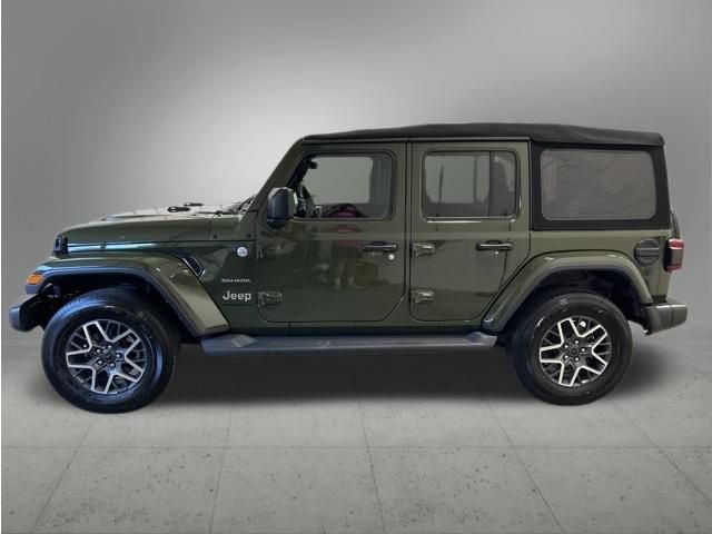 Used 2024 Jeep Wrangler Unlimited Sahara AWD/4WD image 2