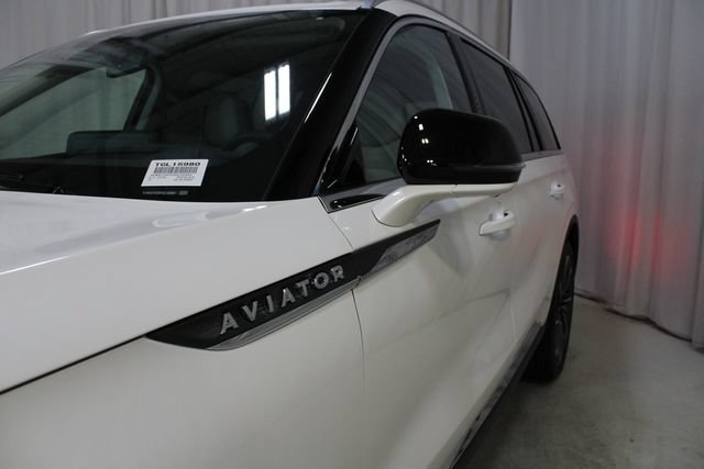 New 2026 Lincoln Aviator Reserve AWD/4WD image 34
