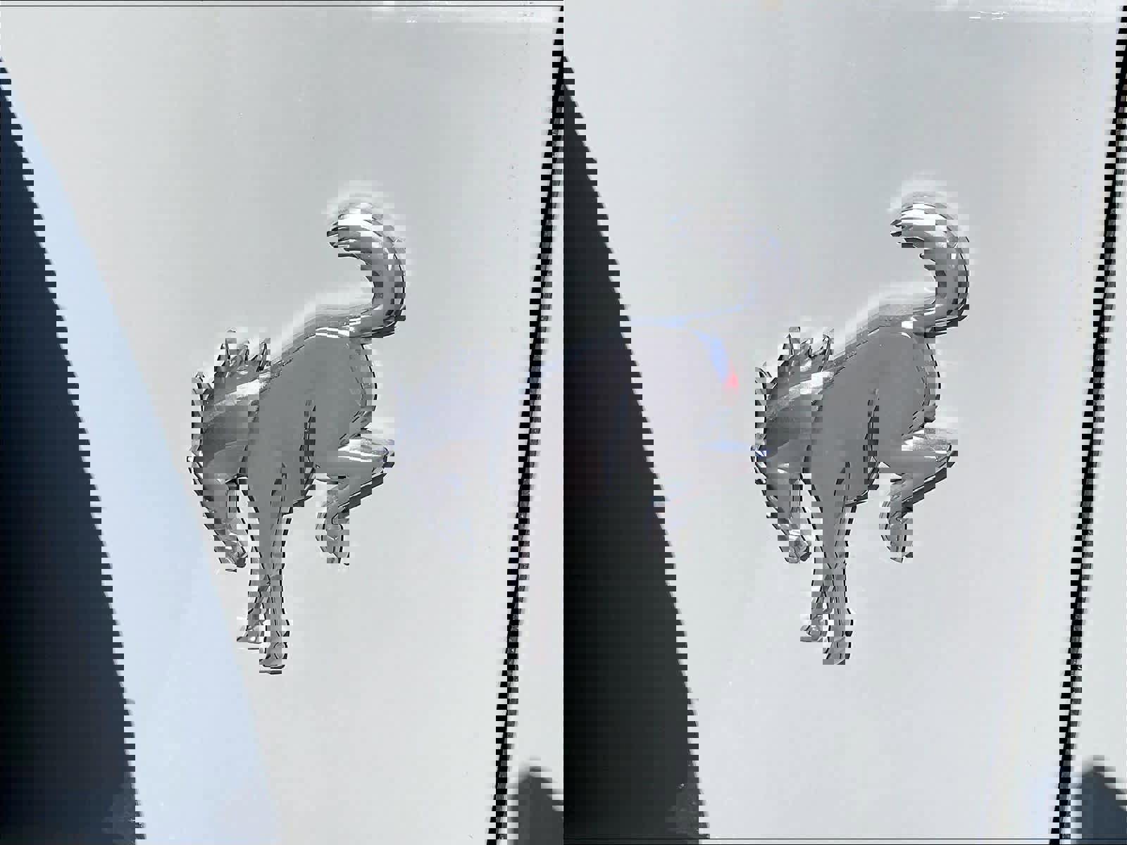 Used 2023 Ford Bronco Badlands image 29