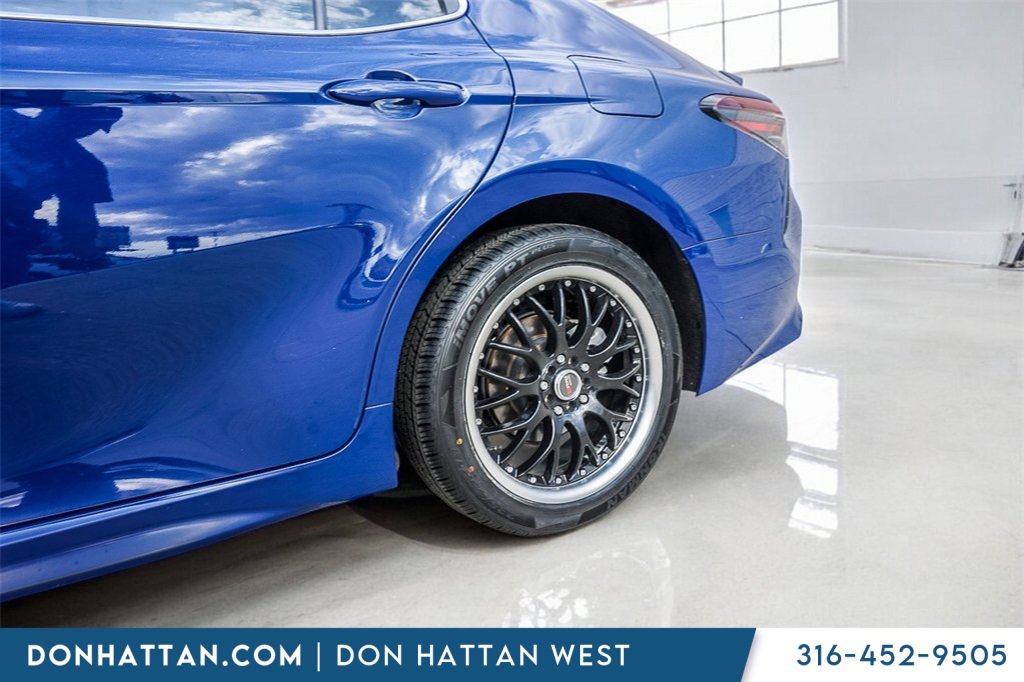 Used 2023 Toyota Camry SE w/ Cold Weather Package image 35