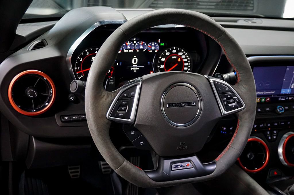 Used 2021 Chevrolet Camaro ZL1 image 11