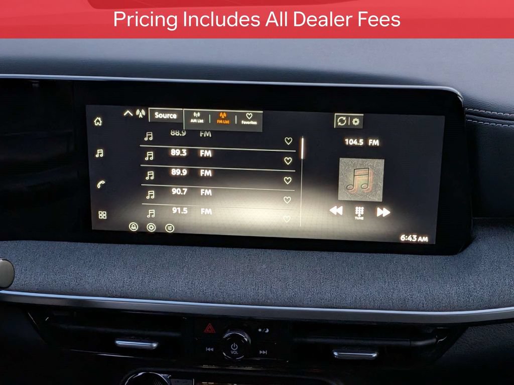 Used 2026 Nissan Kicks SV w/ SV Premium Package FWD image 18