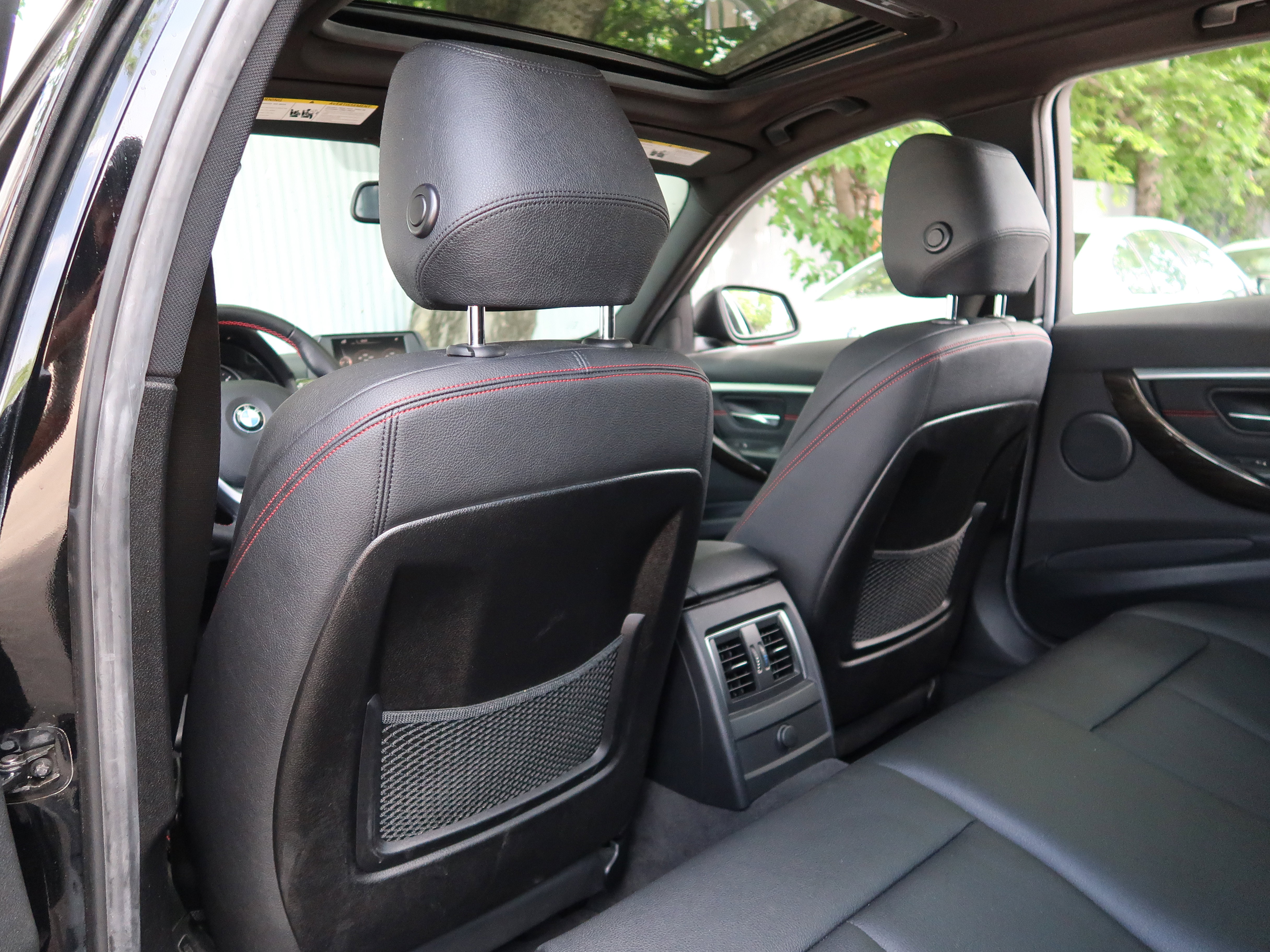 Used 2016 BMW 328i Sedan RWD image 29