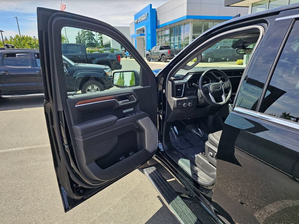 New 2026 GMC Sierra 1500 Denali w/ Denali Reserve Package AWD/4WD image 19