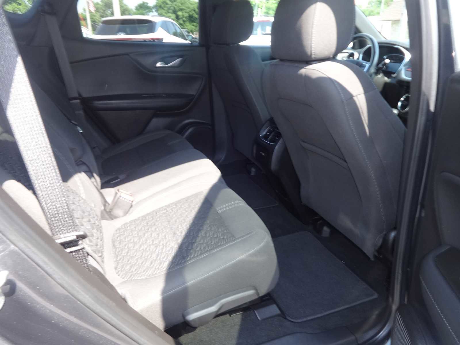 Used 2019 Chevrolet Blazer LT image 9