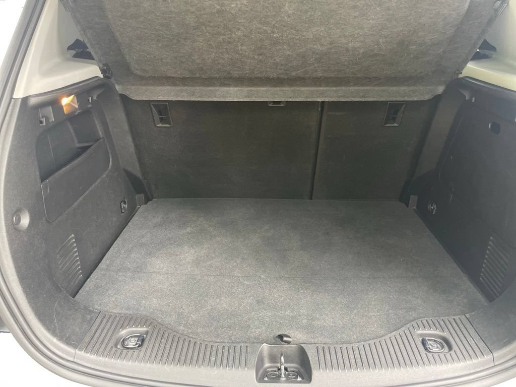 Used 2018 Chevrolet Trax Premier FWD image 20