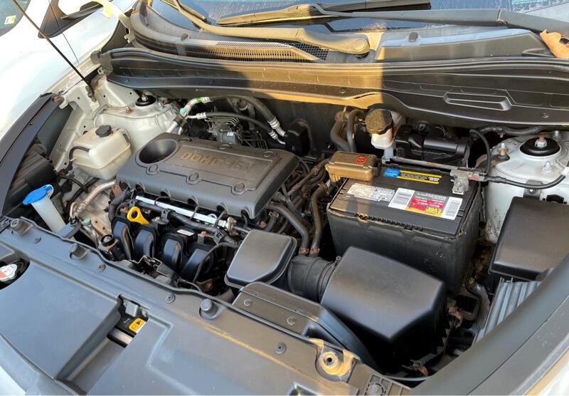 Used 2013 Hyundai Tucson GLS image 36