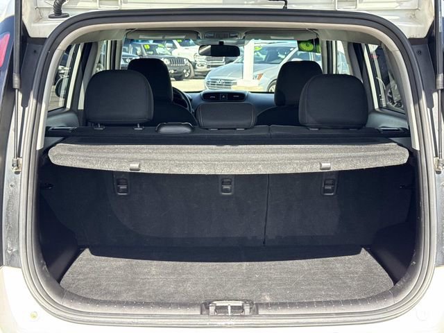 Used 2018 Kia Soul + image 6