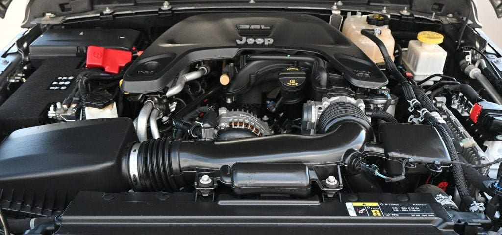 Used 2020 Jeep Gladiator Rubicon AWD/4WD image 24