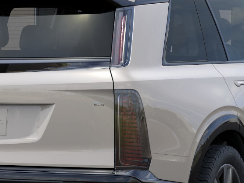 New 2027 Cadillac Vistiq Sport w/ LPO, Floor Liner Package AWD/4WD image 11
