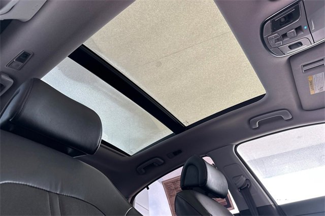 Used 2015 Hyundai Sonata Limited w/ Option Group 06 image 19