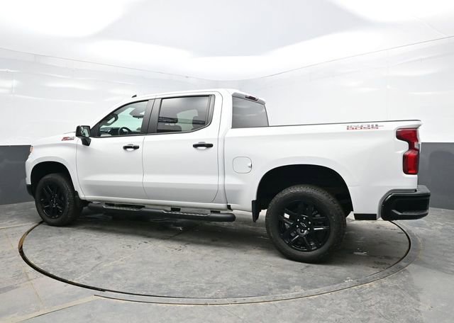 Used 2025 Chevrolet Silverado 1500 LT Trail Boss w/ Protection Package image 4
