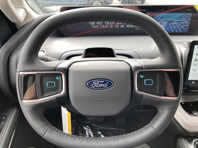 New 2026 Ford Expedition Active AWD/4WD image 14